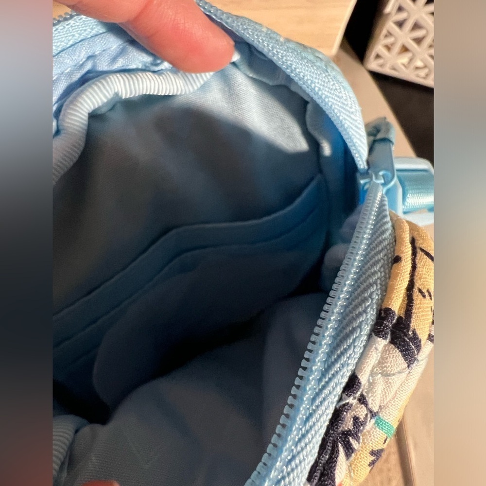 Vera Bradley Women’s Outlet Cotton Easy Crossbody Beach Treasures NWT - Picture 6 of 7